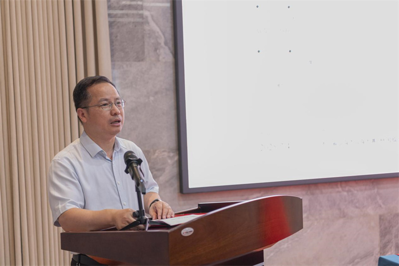 台州学院党委委员、纪委书记、监察专员楼胆群致辞  郑斌斌 摄.jpg